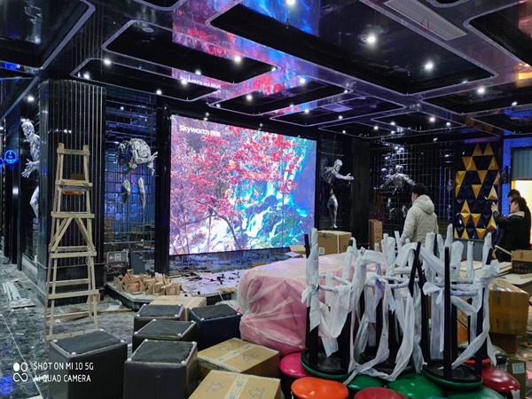 潢川室内P2.5全彩显示屏